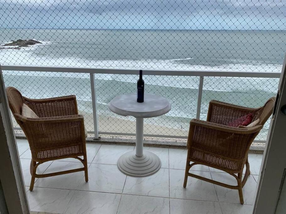 גוארויה Hermoso Dpto Con Vista Frontal Al Mar Pitangueiras מראה חיצוני תמונה